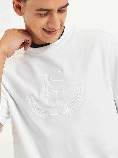 Men's Embroidered Shirts sample